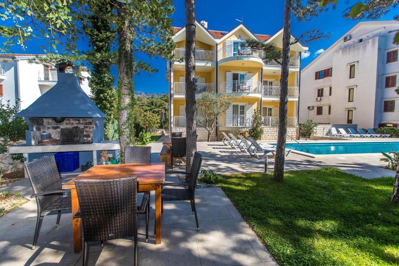 Apartments With A Swimming Pool Jadranovo, Crikvenica - 3238 Εξωτερικό φωτογραφία