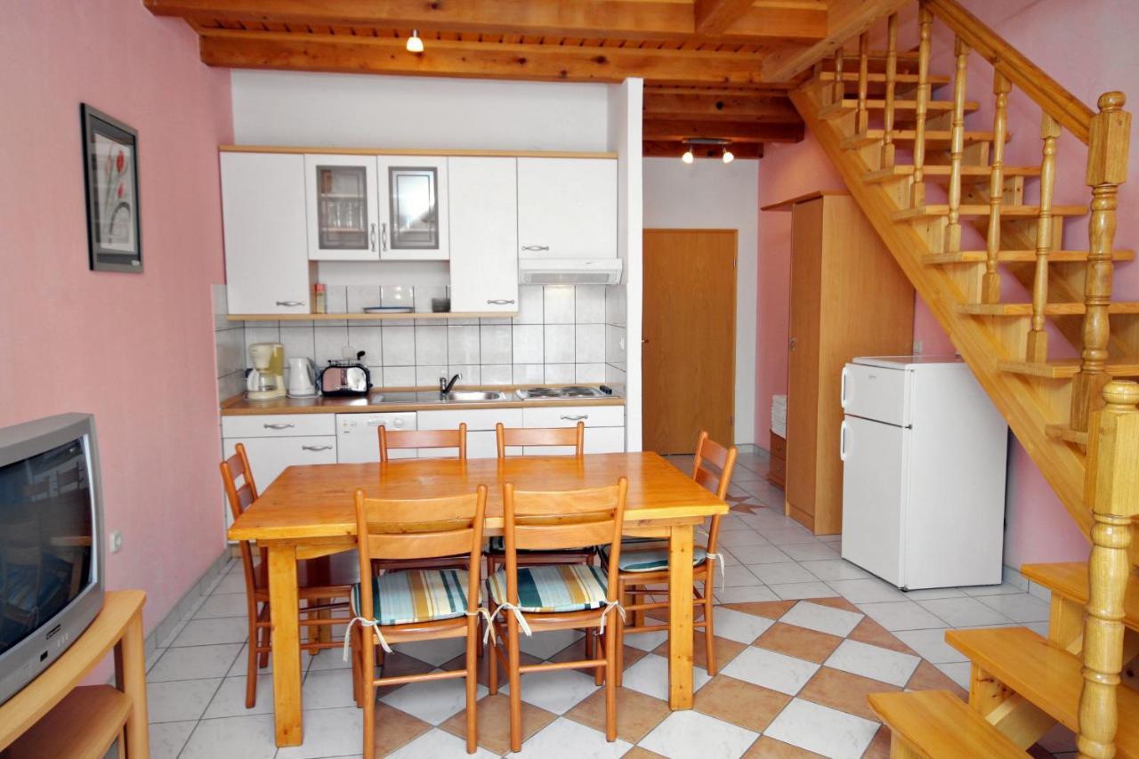 Apartments With A Swimming Pool Jadranovo, Crikvenica - 3238 Εξωτερικό φωτογραφία